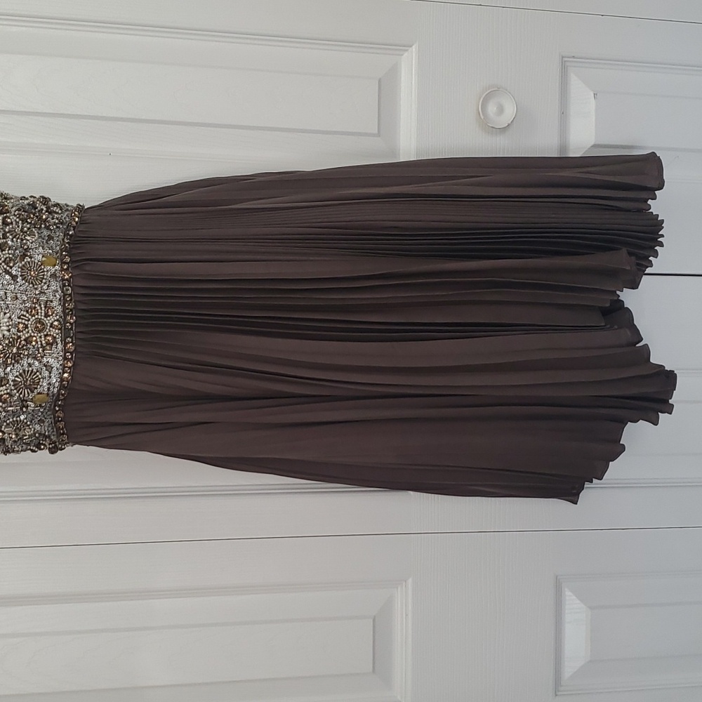 Reserved For Jaimie Alice + Olivia | Silk Taupe Backless Halterneck Beaded Dress - Picture 3 of 10